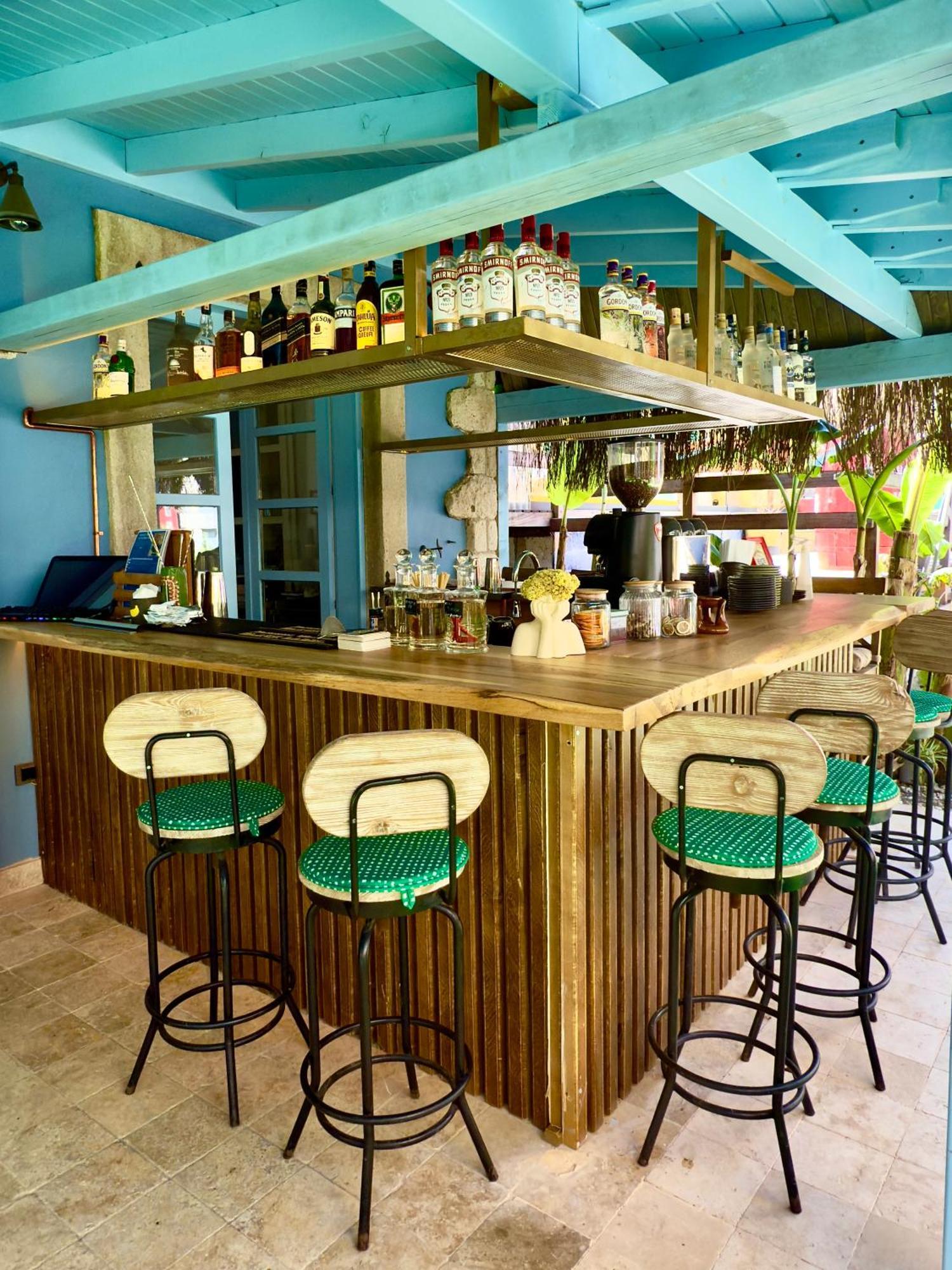 Banana Alacati Food & Stay - Adults Only Екстер'єр фото